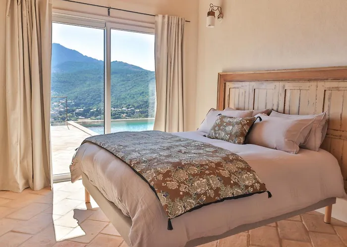 Les Demeures De Villa Piana (Corsica)